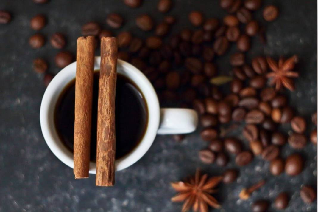 Zayıflamak isteyenlere mucize karışım! Türk kahvesinin içine 1 kaşık atın tığ gibi incelin - Resim: 21